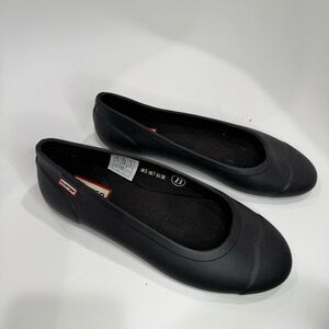 Hunter Black Flats Minimalist Loafers